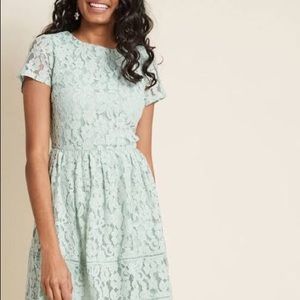 🎀 super cute mint lace dress 👗